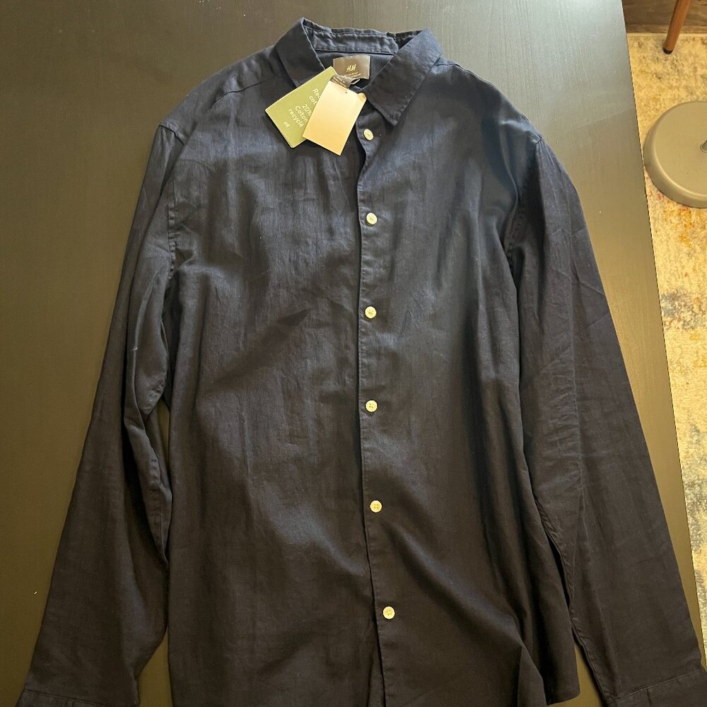 H&M Men’s Linen-Blend Button Down Shirt – Navy Blue, Regular Fit
